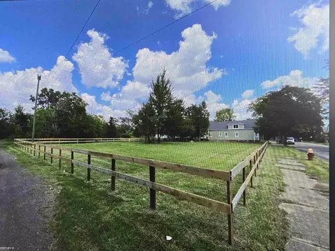 3625 E Fry, Detroit, MI 48211