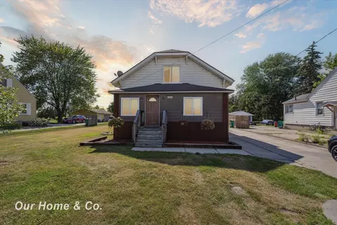 2906 S Euclid, Bay City, MI 48706