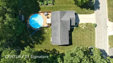 View/Area - 3230 Kings Brk, Flushing, MI 48433 photo 1 of 8