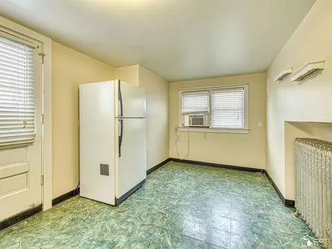Kitchen - 132 Godfroy, Monroe, MI 48162 photo 5 of 5