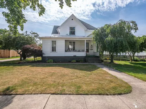 132 Godfroy, Monroe, MI 48162