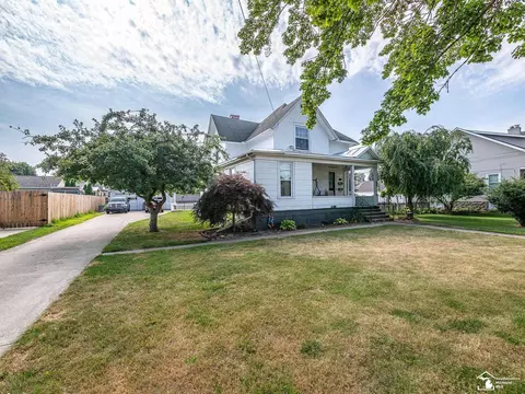 Exterior - 132 Godfroy, Monroe, MI 48162 photo 2 of 8