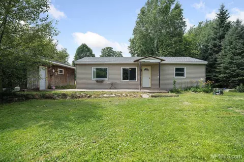 1071 N Second, Trenary, MI 49891