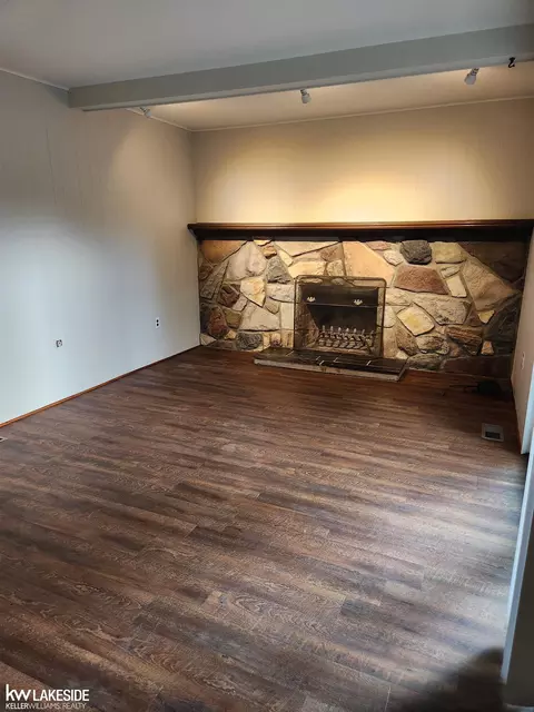 3391 Eagle, Troy, MI 48083 photo 10