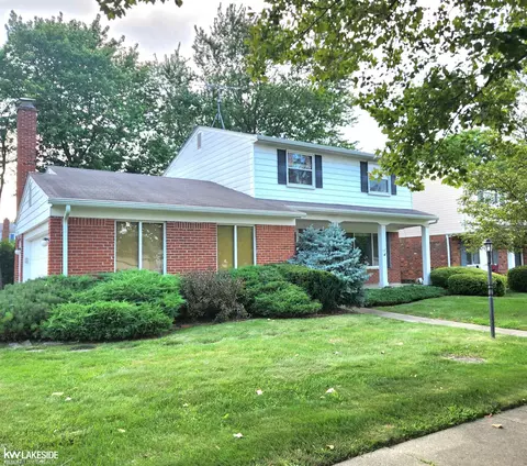 3391 Eagle, Troy, MI 48083 photo 3