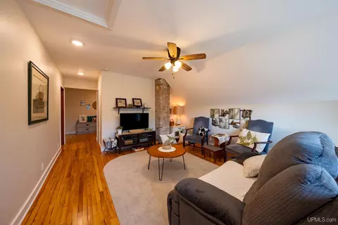 Living - 212 W Munising, Munising, MI 49862 photo 4 of 5