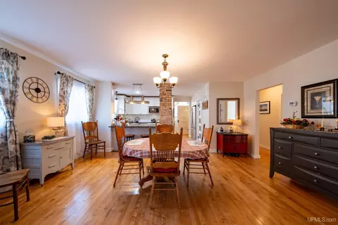 Dining - 212 W Munising, Munising, MI 49862 photo 1 of 4