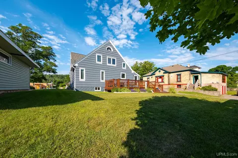Exterior - 212 W Munising, Munising, MI 49862 photo 8 of 9