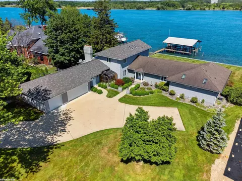 4565 Chamberlain, East China, MI 48054