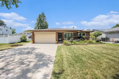 34175 Barrett, Sterling Heights, MI 48312