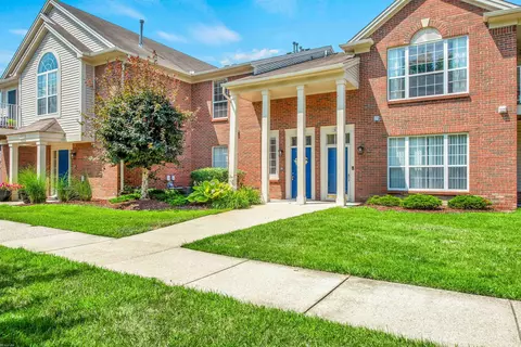 51719 Adler Park, Chesterfield, MI 48051