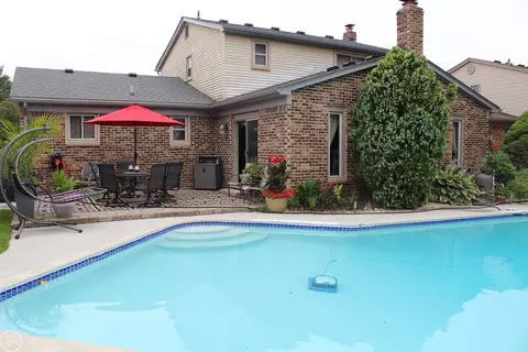 Exterior - 47165 Susan, Macomb, MI 48044 photo 6 of 9