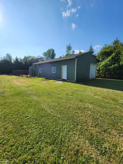 6580 Bell, Birch Run, MI 48415 photo 3