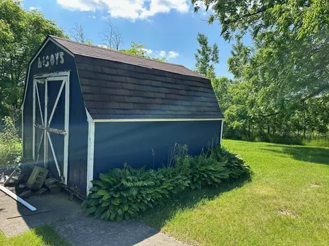 4550 Snover, Deckerville, MI 48427 photo 4
