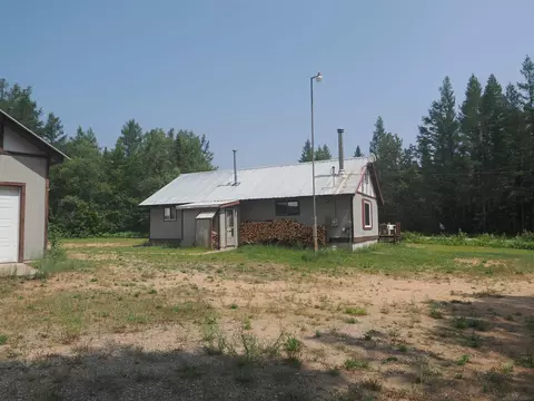 Exterior - 9976 S Salt Pt, Eckerman, MI 49728 photo 12 of 16