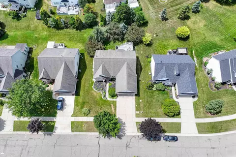 View/Area - 2110 Lochnayne, Davison, MI 48423 photo 4 of 7