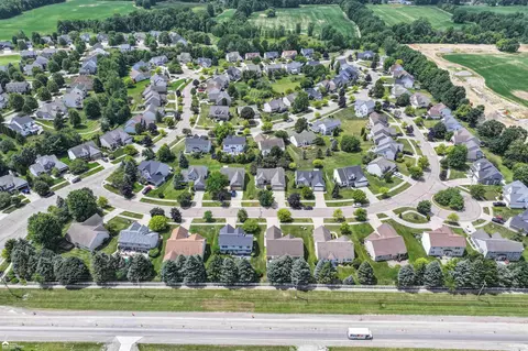 View/Area - 2110 Lochnayne, Davison, MI 48423 photo 3 of 7