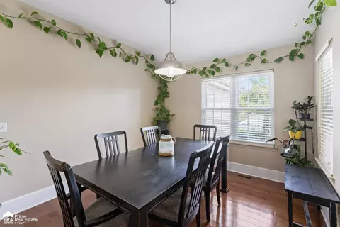 Dining - 2110 Lochnayne, Davison, MI 48423 photo 1 of 1