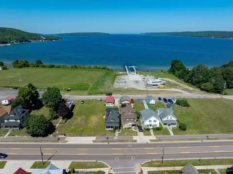 View/Area - 500 W Munising, Munising, MI 49862 photo 3 of 8