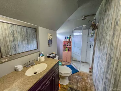 Bath - 500 W Munising, Munising, MI 49862 photo 2 of 2