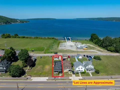 View/Area - 500 W Munising, Munising, MI 49862 photo 1 of 8