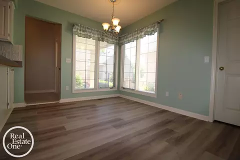 16876 Pebble, Macomb, MI 48042 photo 16