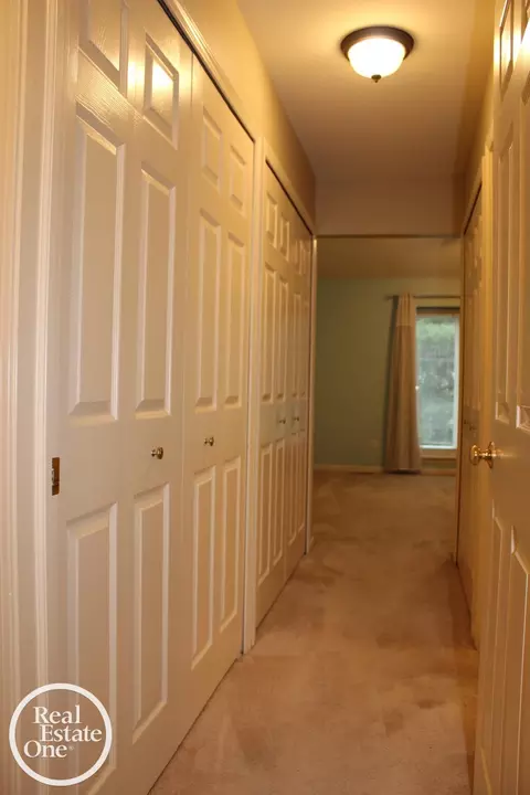 16876 Pebble, Macomb, MI 48042 photo 19