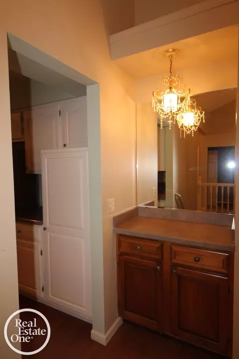 16876 Pebble, Macomb, MI 48042 photo 14