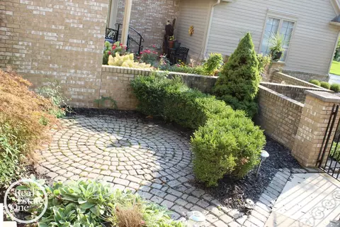 16876 Pebble, Macomb, MI 48042 photo 5