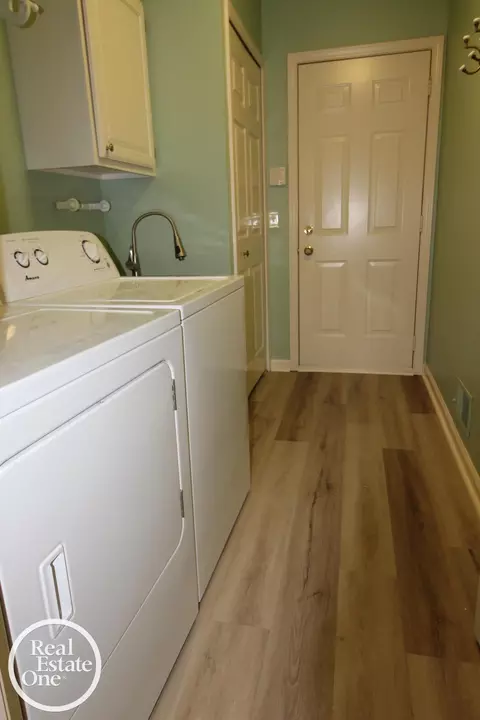 16876 Pebble, Macomb, MI 48042 photo 18