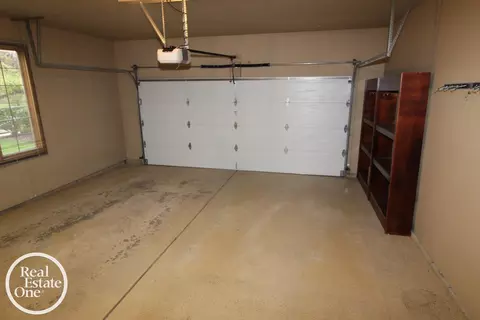 16876 Pebble, Macomb, MI 48042 photo 40