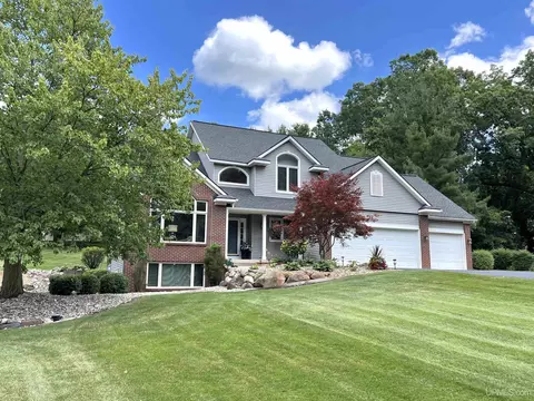 7699 Austinridge SE, Caledonia, MI 49316