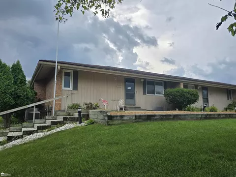 5282 Mccandlish, Grand Blanc, MI 48439