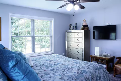 Bedroom - 3199 Pender, Adrian, MI 49221 photo 6 of 6