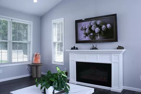 Living - 3199 Pender, Adrian, MI 49221 photo 1 of 3