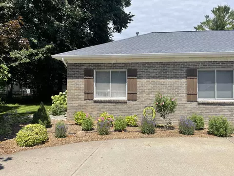 Exterior - 701 Forest, Clare, MI 48617 photo 9 of 11