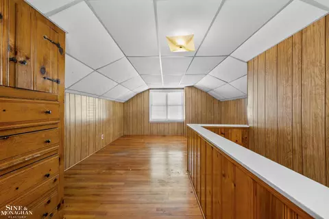 2106 Brys, Grosse Pointe Woods, MI 48236 photo 23