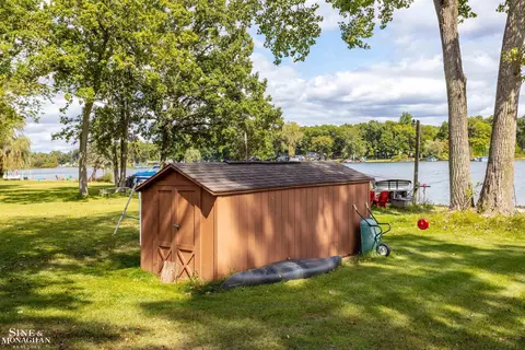 2771 Hemlock, Quincy, MI 49082 photo 11