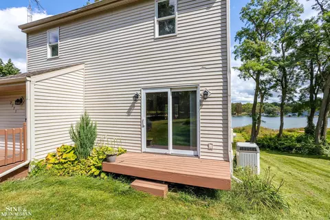 2771 Hemlock, Quincy, MI 49082 photo 8