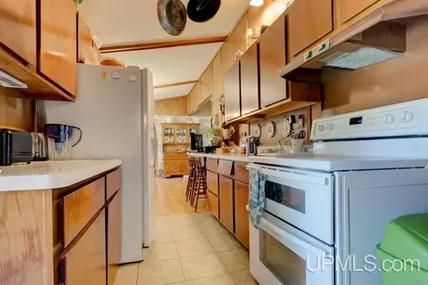 Kitchen - W888 Robert, Stephenson, MI 49887 photo 3 of 3