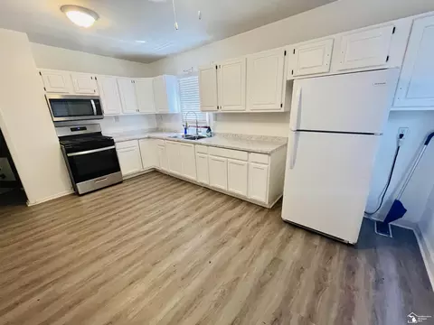 Kitchen - 430 Conant, Monroe, MI 48161 photo 2 of 2
