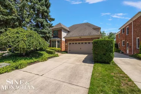 968 Trombley, Grosse Pointe, MI 48230