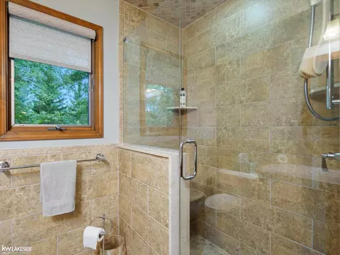 Bath - 22455 Irwin, Armada, MI 48005 photo 4 of 5