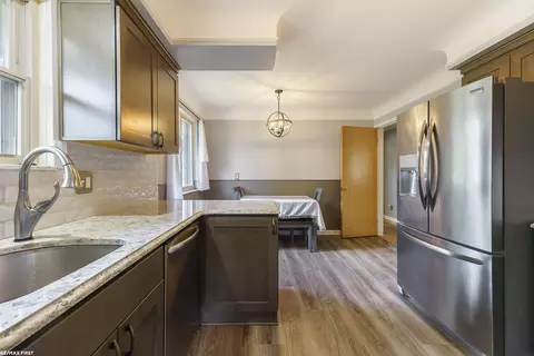 Kitchen - 23350 Mapleview, Macomb, MI 48042 photo 1 of 3