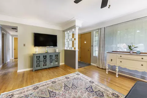 Entry Way - 23350 Mapleview, Macomb, MI 48042 photo 1 of 1