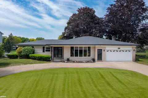 54645 Gemini, Shelby Township, MI 48316