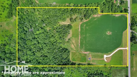 6327 S Morrice, Perry, MI 48872