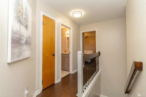 Entry Way - 6753 Lockmill, Temperance, MI 48182 photo 5 of 5