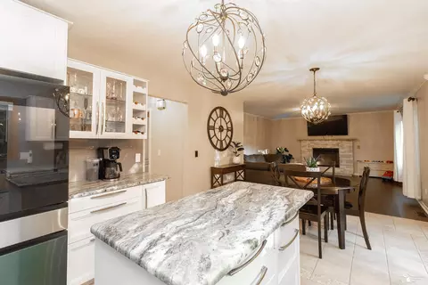 Kitchen - 6753 Lockmill, Temperance, MI 48182 photo 4 of 4