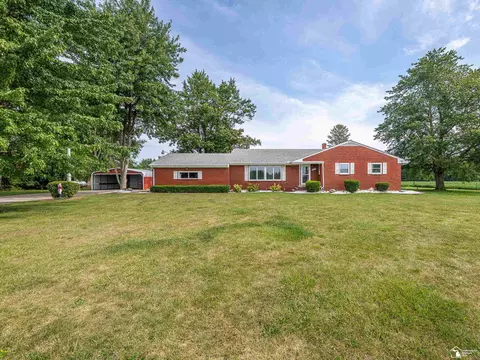 6470 S Stony Crk, Monroe, MI 48162